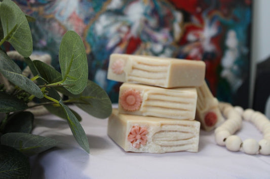 Goatmilk, Vanilla and Oats Soap